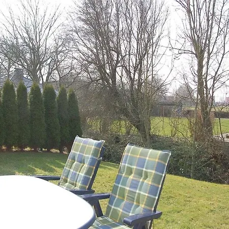 With 2 Bedrooms Ferienhaus