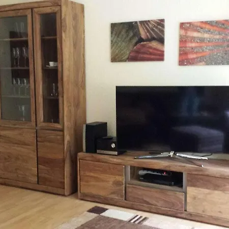 With 2 Bedrooms *