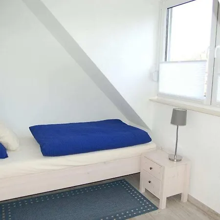 With 2 Bedrooms Ferienhaus